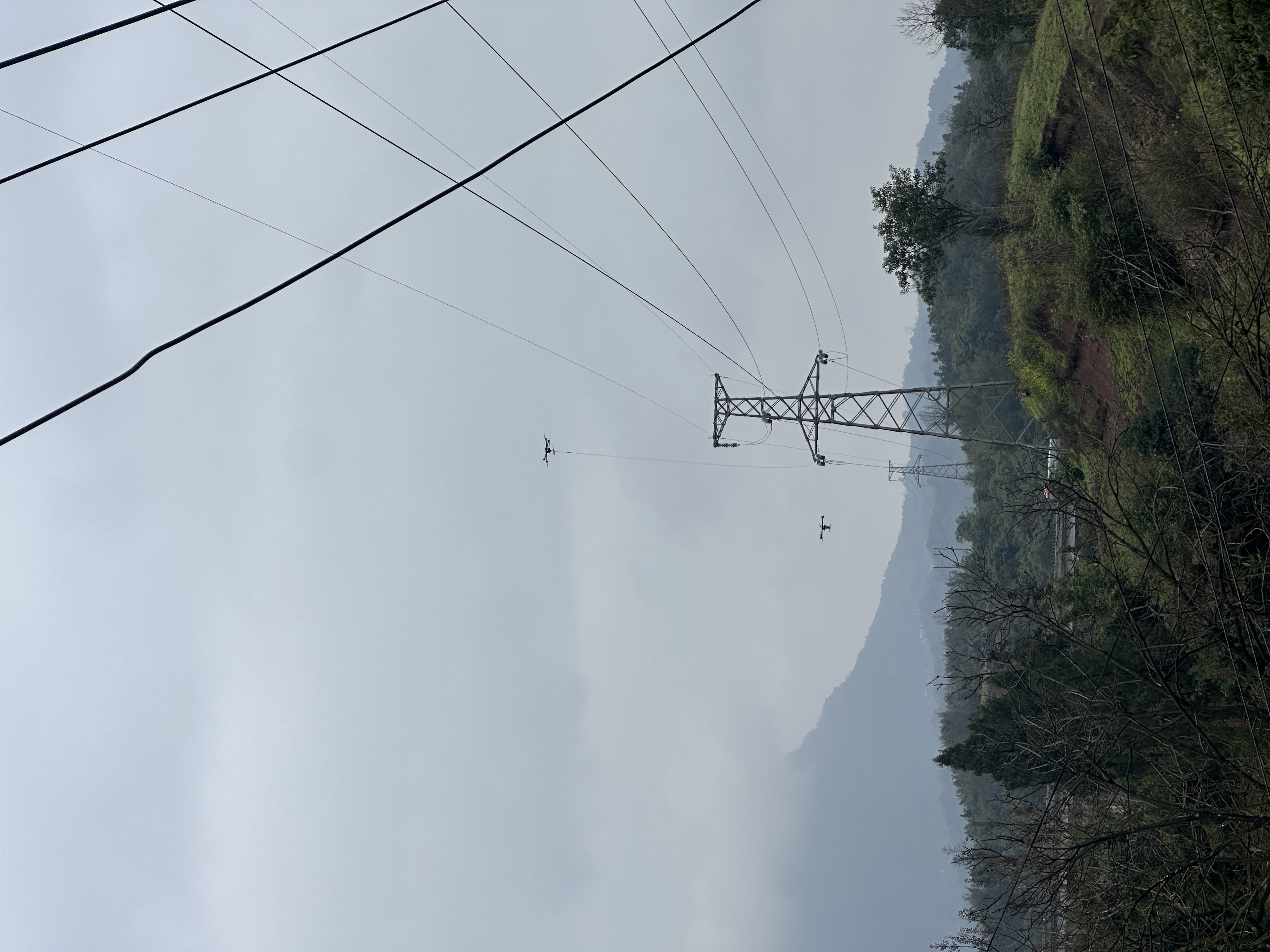 急！为客户架空输电线路进行应急带电检测！-